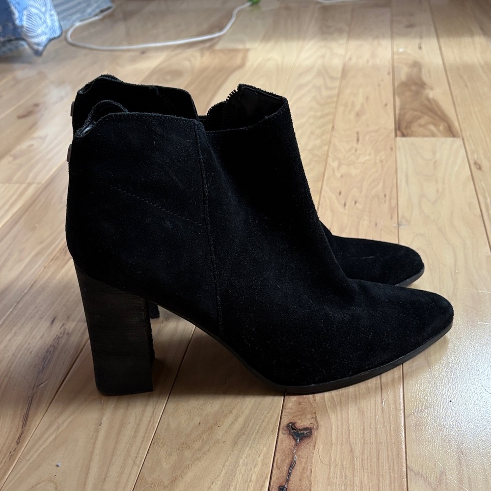 Ivanka Trump Black Pointed Toe Ankle Booties